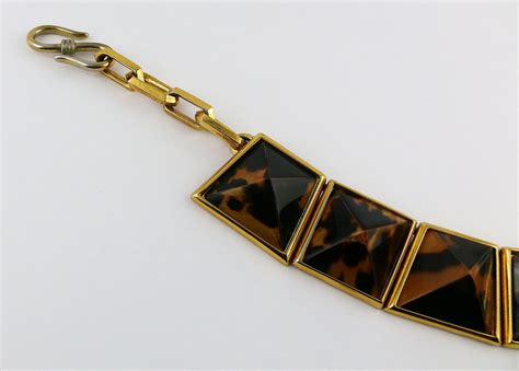 yves saint laurent ketting|yves saint laurent designer.